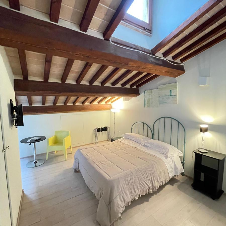 Guesthouse Via Di Gracciano - Adults Only Montepulciano Stazione Buitenkant foto