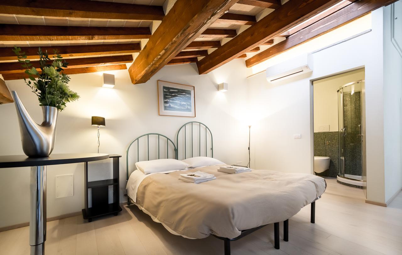 Guesthouse Via Di Gracciano - Adults Only Montepulciano Stazione Buitenkant foto