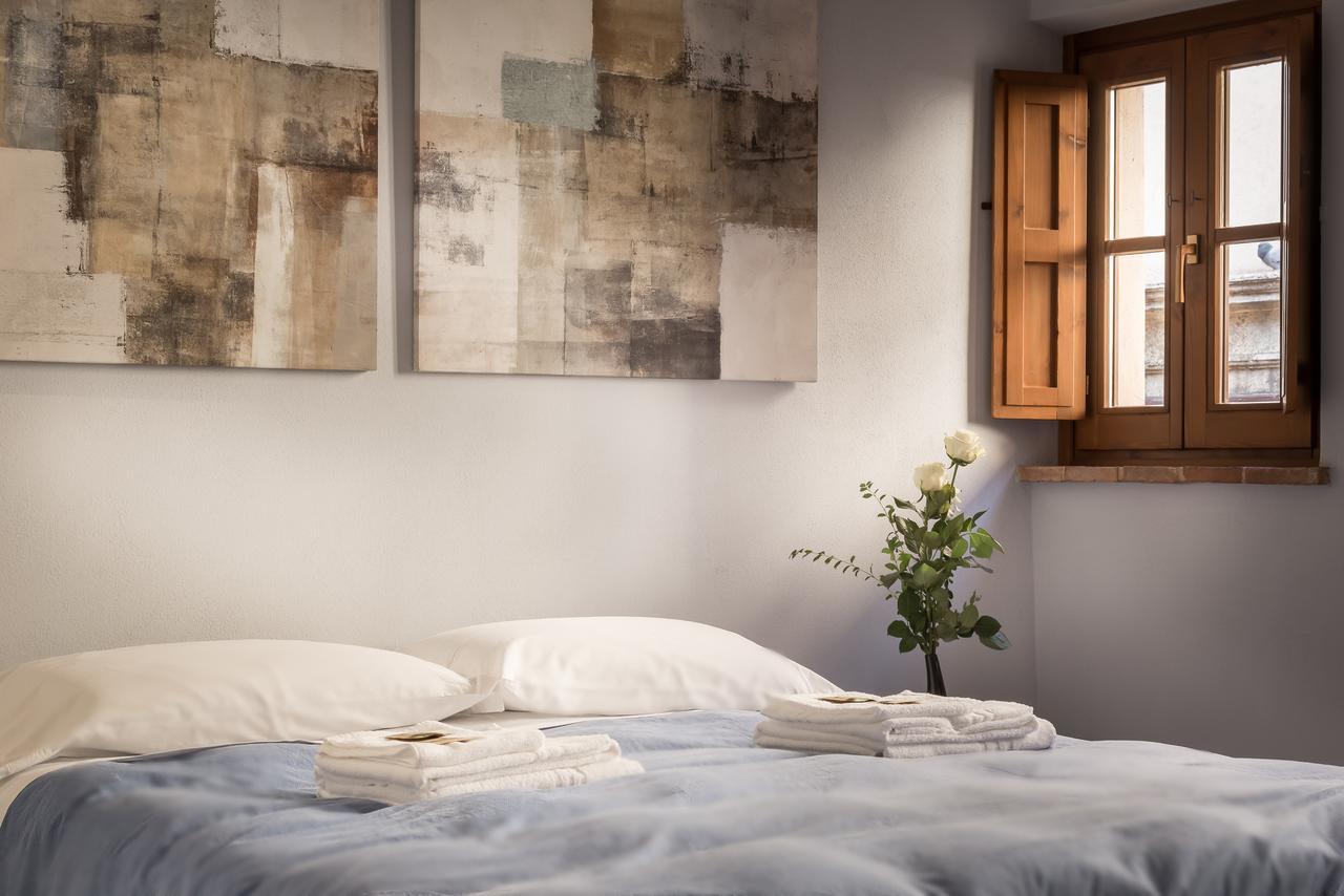 Guesthouse Via Di Gracciano - Adults Only Montepulciano Stazione Buitenkant foto