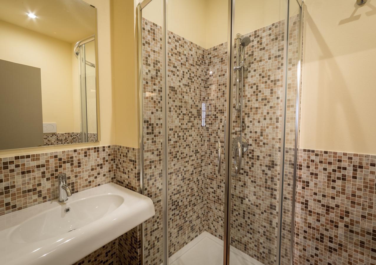 Guesthouse Via Di Gracciano - Adults Only Montepulciano Stazione Buitenkant foto